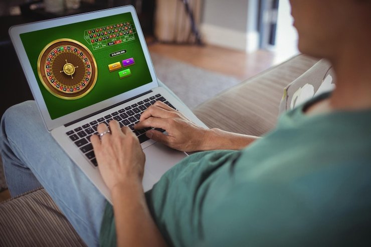 SSL encryption lock icon and security shield on uno4d login login screen